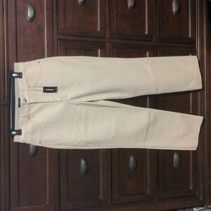 Express Women Modern Straight Super High Rise Cream Faux Leather Pants. 8S NWT